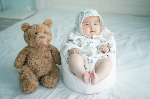 锡林郭勒盟宝宝眼角发青怎么回事